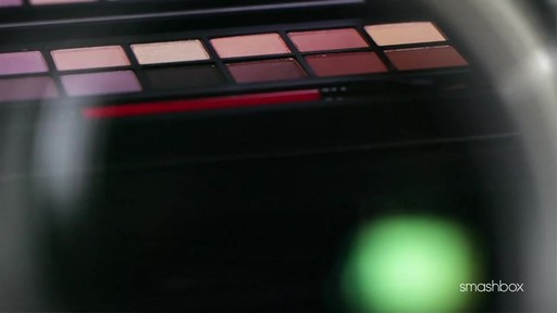 Smashbox Wet/Dry Double Exposure Palette - image 3 from the video